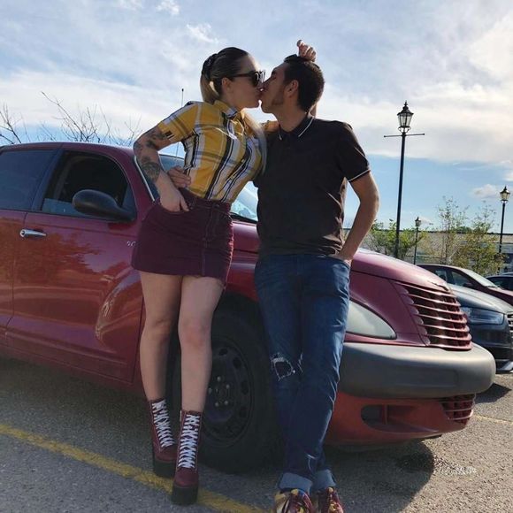 Meet your Posher, Wen - Picture 1 of 1